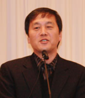 �̸��� ����ɲ� �帮�� ��å��..