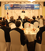 �� ������ ���� �İ��ڴ� ����ö