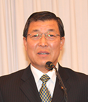 Ȳ���� ������ �̰ܳ��� �ο��� ��..