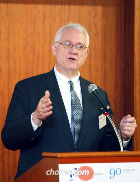 ������, �����迡 �ڰ� �̴� �� ��..