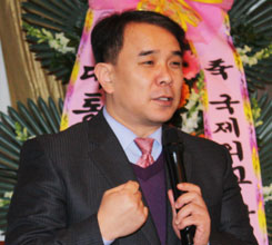 ���� ������ �ݹ�305 ���� �±�..