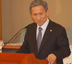 �� ����, ���� R&D, �ΰ��߽���..