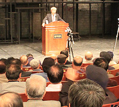 �������� �ƹ����� ������ ���� ..