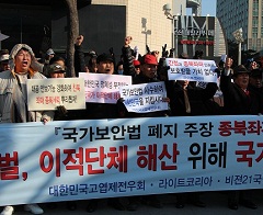 ������ ������ ��ȭ���Ϸ� ���� ù..