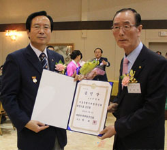 ����� �ⱺȸ�� �Ż��� ���ߴ�