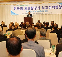 ���۷ι� �ڸ��� ���� �̡��� ��..