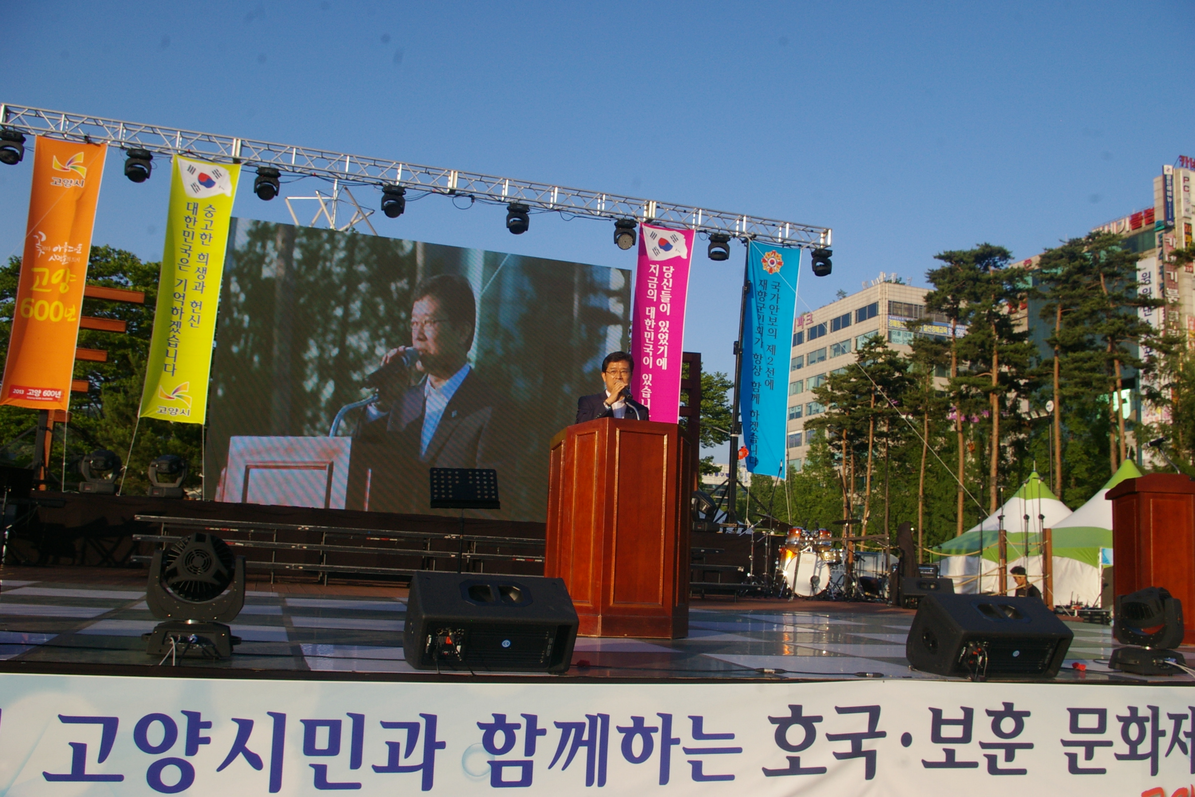 ����� ȣ��‧���ƹ�ȭ������