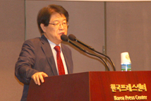 ÀÌÃá±Ù, ¡°Â¿Â¿¸Å¾ß ÇÏ´Â ³ª¶ó´Â ºÏÇÑÀÌÁö ..