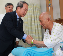 ¹Ú¼º±¹ Çⱺ ȸÀå ´ëÇà, Áß¾Óº¸Èƺ´¿ø ¹æ..