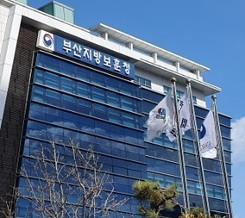 λ꺸û,     ǳ..