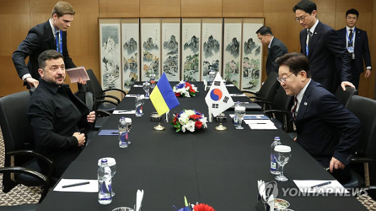 우크라 北포로 비공개 왜…북미대화 동력 마..